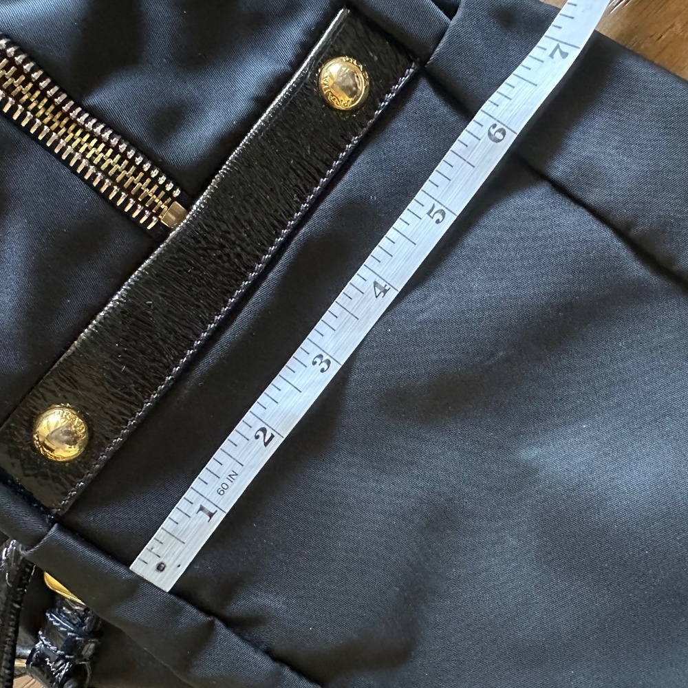 PRADA Vintage Tessuto Nylon and Enamel Black Calfskin Tote - Picture 13 of 17